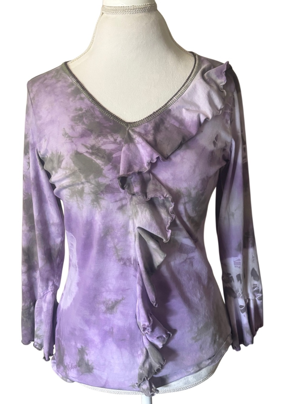 Bambooco Tie-Dye Ruffle Shirt
Size L